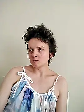Amy01112 online show from May 28, 11:52 am