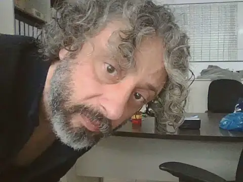 Petebulimia online show from June 8, 11:00 am