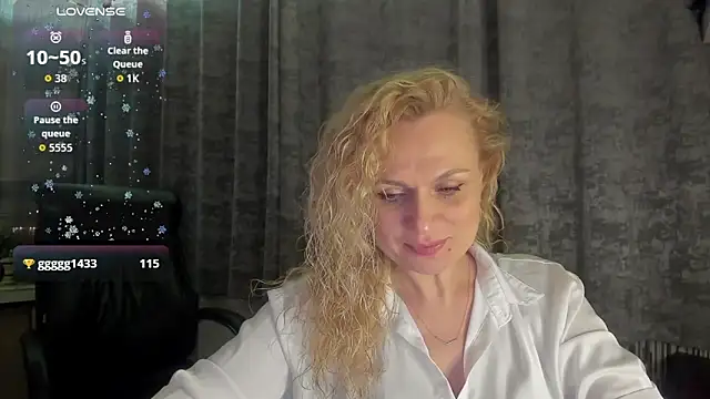 LanaLight x online show from March 5, 9:54 pm