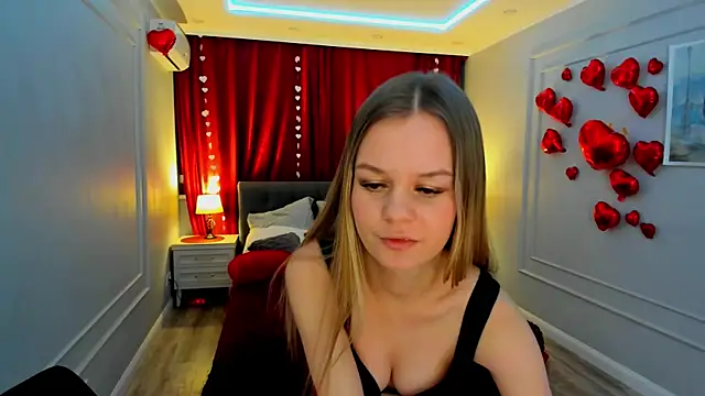 MidnighteAura online show from March 7, 9:00 pm