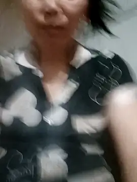 Lili-123k online show from May 28, 4:43 am