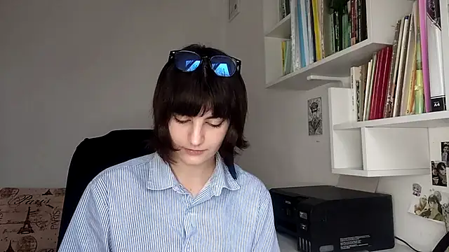 MellisaBalles online show from December 17, 7:56 am