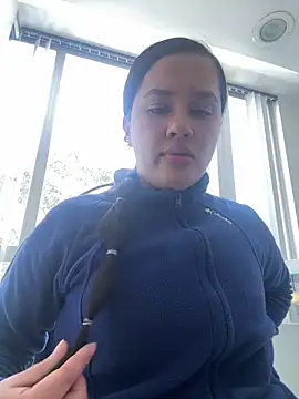 bela miel online show from December 17, 5:28 pm