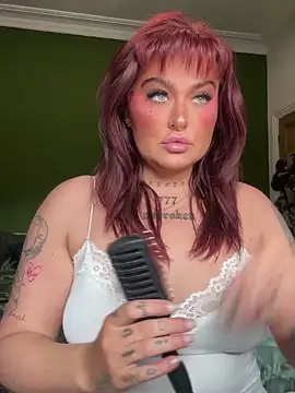 MissRaven x online show from April 10, 8:20 am