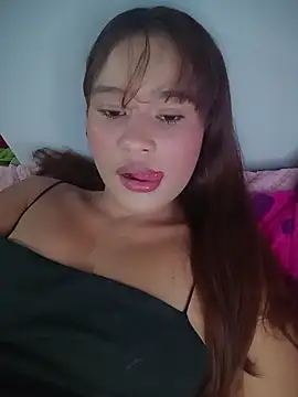 For An Angel online show from December 22, 2:15 am