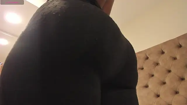 abigail boltonn online show from December 13, 9:21 pm