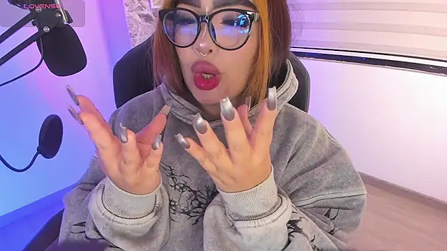 asheryn online show from January 9, 1:21 am