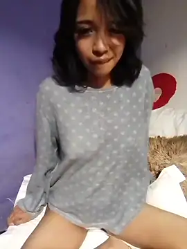 Honey bun06 online show from February 13, 4:58 am