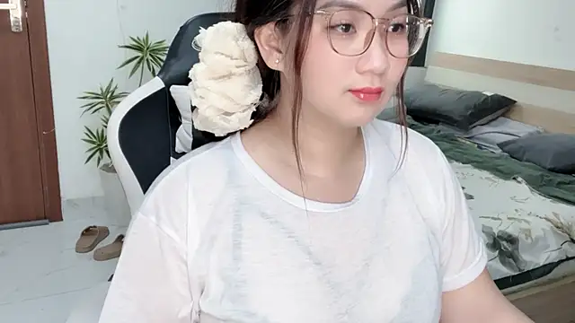 Ni-Ni 2K online show from July 5, 6:52 am