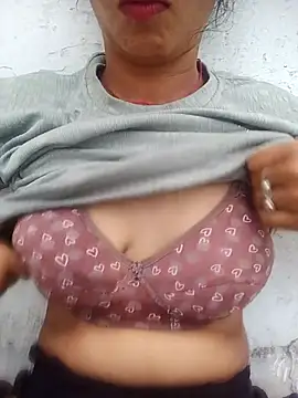 Big soniya55A online show from May 1, 12:36 am