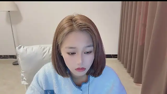 Sweetwild  online show from December 18, 6:51 am