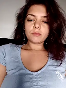 LadyNoraa online show from December 3, 5:37 pm