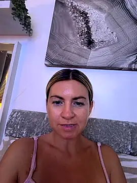 Britney HartX online show from December 4, 11:27 pm