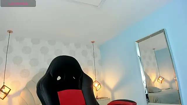 VENUSGREYS1 online show from February 24, 12:48 pm