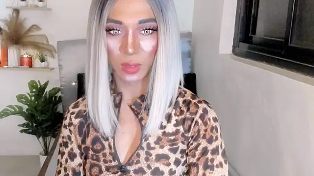 TsBlackHORSECOCKcalix online show from April 9, 7:08 pm