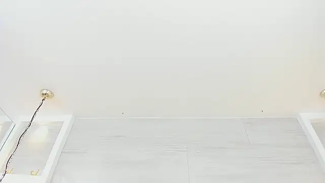 danna loyd online show from December 15, 3:34 am