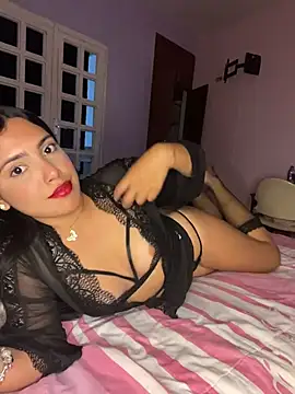  Laurentt  online show from February 8, 1:53 am