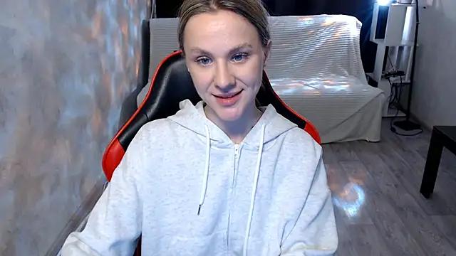 MiaBun1 online show from March 3, 7:25 am