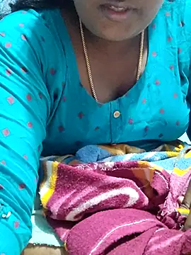 divyatamil143 online show from December 14, 4:07 am