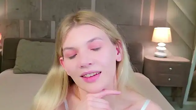 Vivien Hans online show from April 4, 4:17 pm