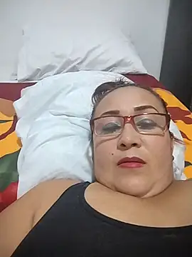 Nini Love  online show from March 24, 4:07 am