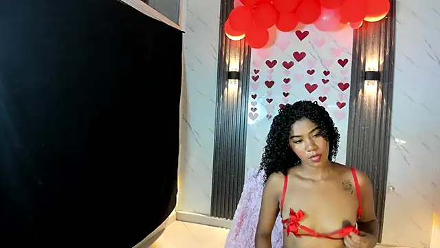 CaramelDesire online show from February 14, 11:40 pm