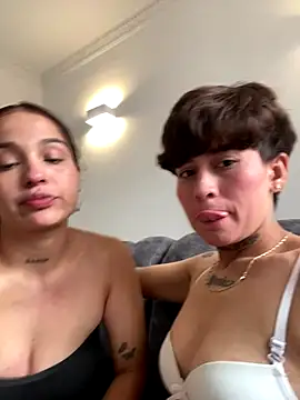 MiIaValentina  online show from December 14, 4:24 pm