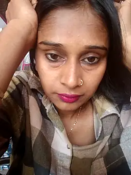 nehakapoor89 online show from February 11, 6:48 am