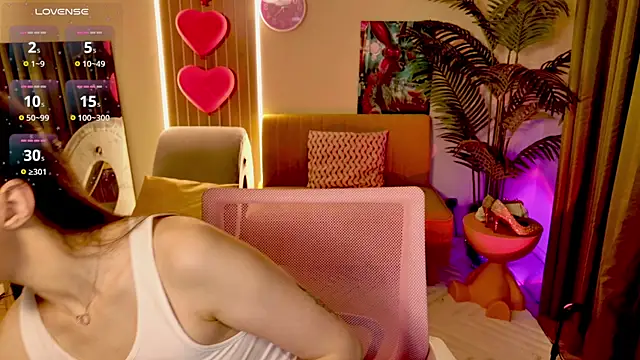 MaxinCarroll online show from April 14, 10:26 am