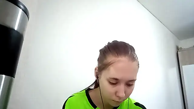 Annette meow1 online show from December 18, 7:13 am