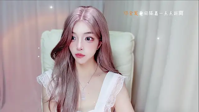 zizi-a online show from June 30, 1:10 pm
