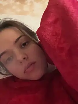 ALittleGrayRabbit online show from December 15, 6:40 am