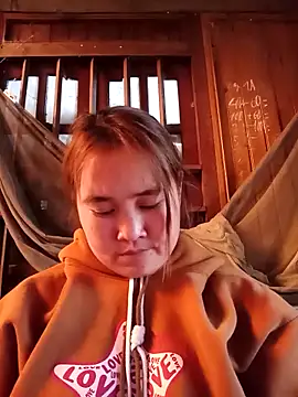 -myaa- online show from February 5, 9:34 am