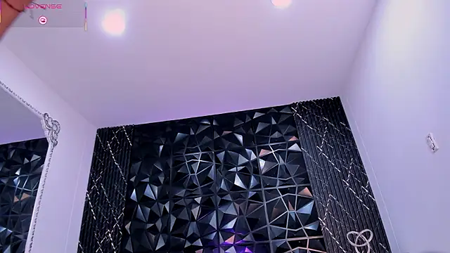 AriadnaLoren online show from March 8, 6:17 am