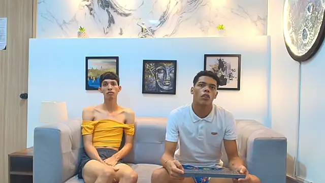 GOOD BOYS1 online show from December 16, 1:33 am