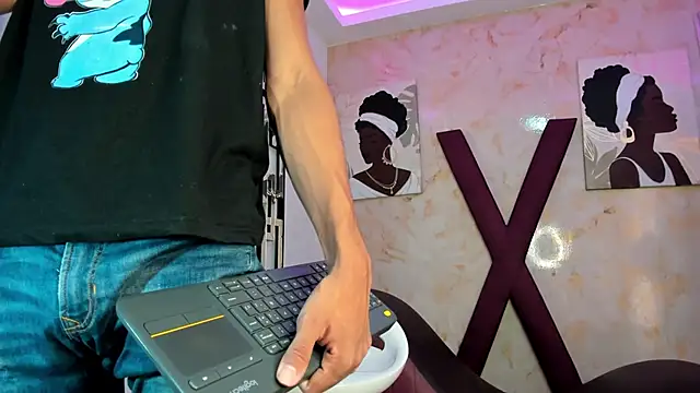 SWEET RABBIT1 online show from February 18, 7:57 pm