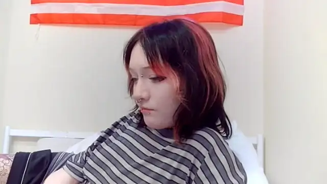 Shine Luna online show from February 10, 8:34 pm