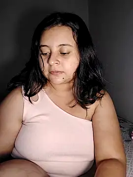 alexacurvy05 online show from February 3, 2:53 am