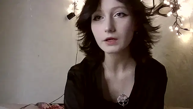 glissada online show from December 15, 6:02 pm