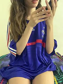 yasmina2020 online show from May 30, 7:54 pm