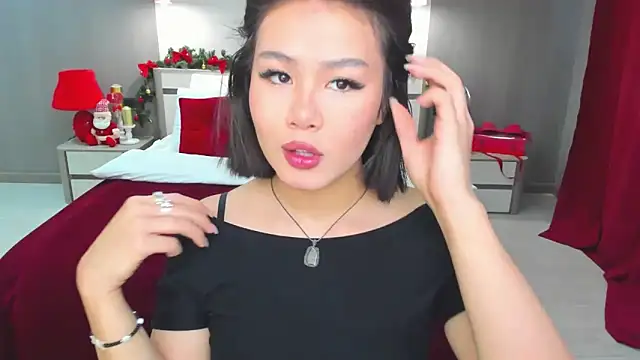 Brunette Charm online show from December 16, 11:16 am