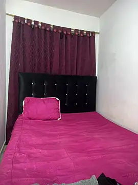 Sophia Moons  online show from February 20, 1:04 am