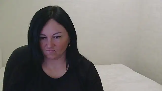 AmyStar333 online show from April 11, 8:01 pm