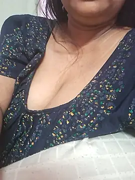 Sexy doctor72 online show from May 13, 7:30 pm