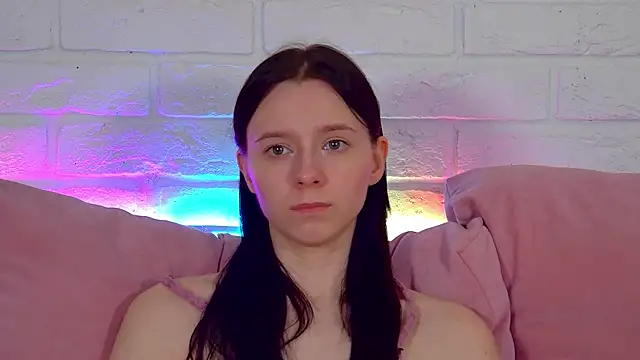 ArinaKubrick online show from April 18, 7:58 pm