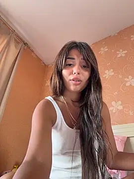 SilkyMira online show from June 12, 7:49 am