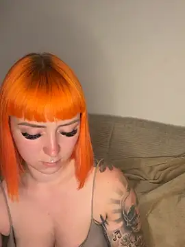 ScarletVixenLive online show from August 4, 6:47 pm