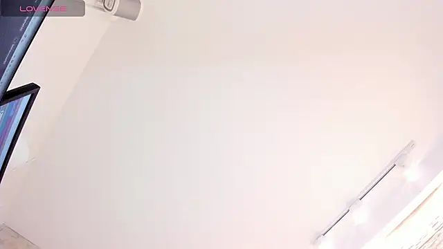 chloe cortez online show from February 3, 11:04 am