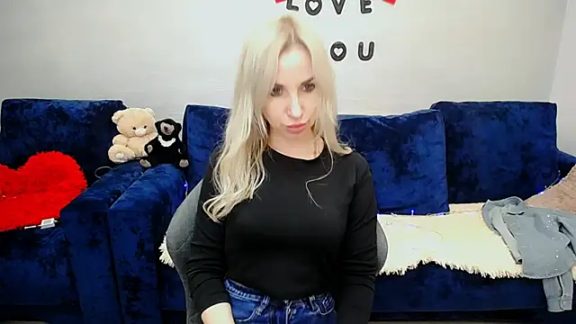 Hanna--Sweet online show from April 15, 11:44 am