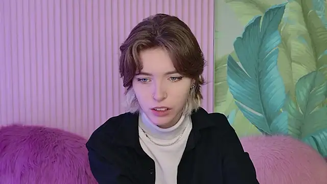 Misty Wade online show from January 17, 5:37 am